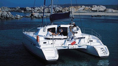 Classic Catamaran 40 